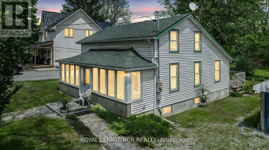 20377 LESLIE STREET, East Gwillimbury (Queensville), Ontario L0G1R0