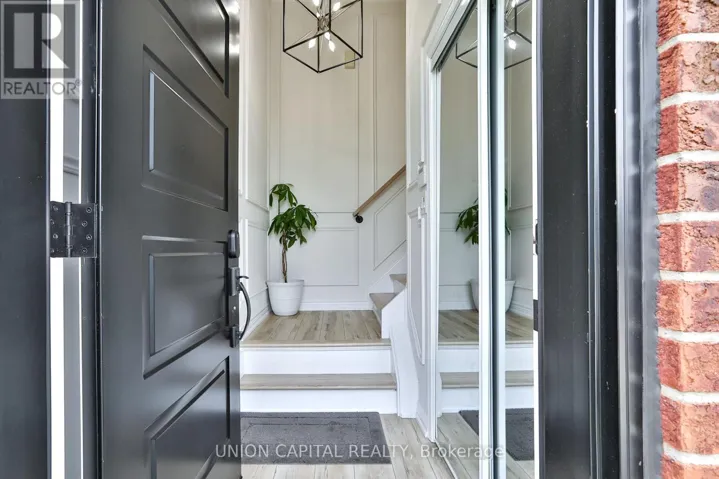 21 AVON CRESCENT, Vaughan (East Woodbridge), Ontario L4L1H4