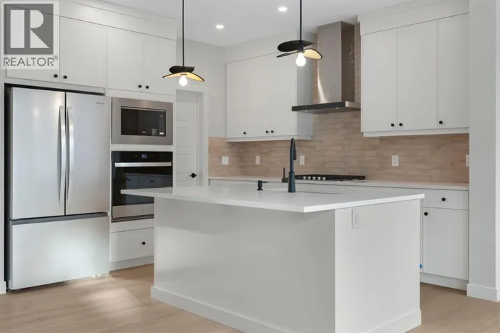 338 Rivercrest Road, Cochrane, Alberta T4C0Y4