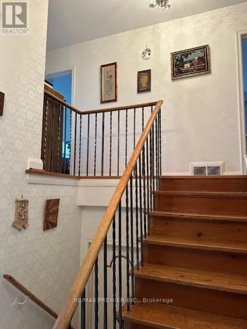 55 OVERBROOK PLACE, Toronto (Bathurst Manor), Ontario M3H4P3