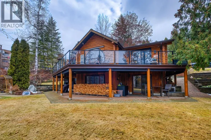 1851 Green Road, Fruitvale, British Columbia V0G1Y0