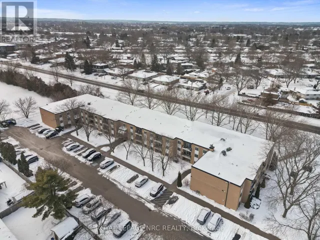 111 - 6 WESTLAKE LANE, St. Catharines (Lakeport), Ontario L2N5S3