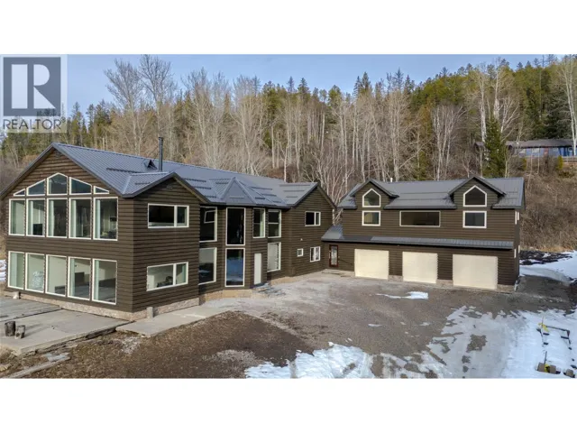3982 McGiverin Road, Fernie, British Columbia V0B1M4