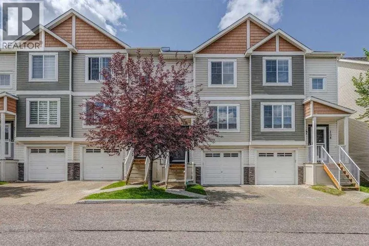 136 Pantego Lane NW, Calgary, Alberta T3J0T1