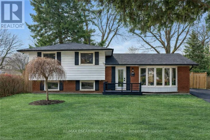 160 COUNCIL CRESCENT, Hamilton (Ancaster), Ontario L9G1V1