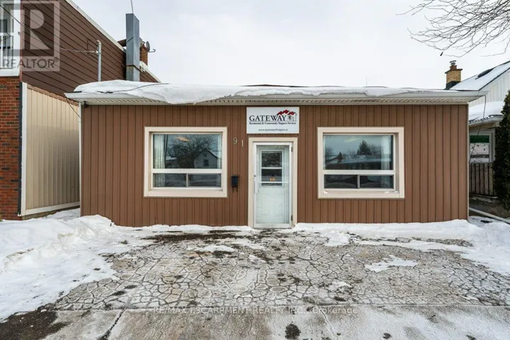 91 PELHAM ROAD, St. Catharines (Western Hill), Ontario L2S1S5