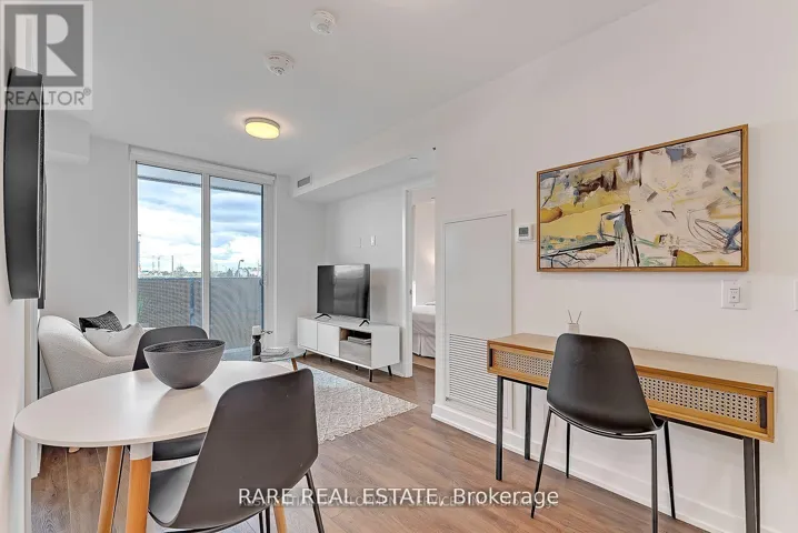 318 - 30 TRETTI WAY, Toronto (Clanton Park), Ontario M3H0E3