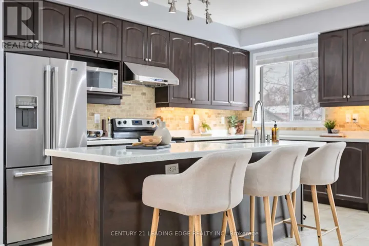 4 CURRAN HALL CRESCENT, Toronto (Morningside), Ontario M1G0A2