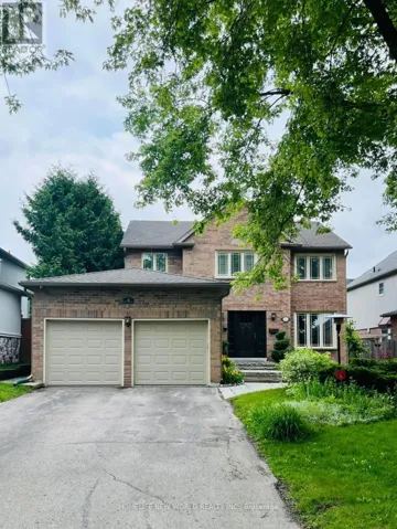 33 BEATTY CRESCENT, Aurora (Aurora Highlands), Ontario L4G5V3