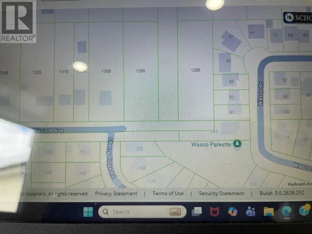 1290 Piccard AVE, Thunder Bay, Ontario P7L0H0
