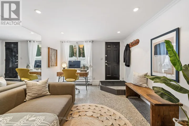 9 - 1666 QUEEN STREET E, Toronto (The Beaches), Ontario M4L1G3