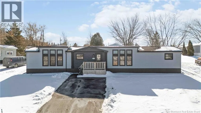 61 Moss Lane, Riverview, New Brunswick E1B5A9