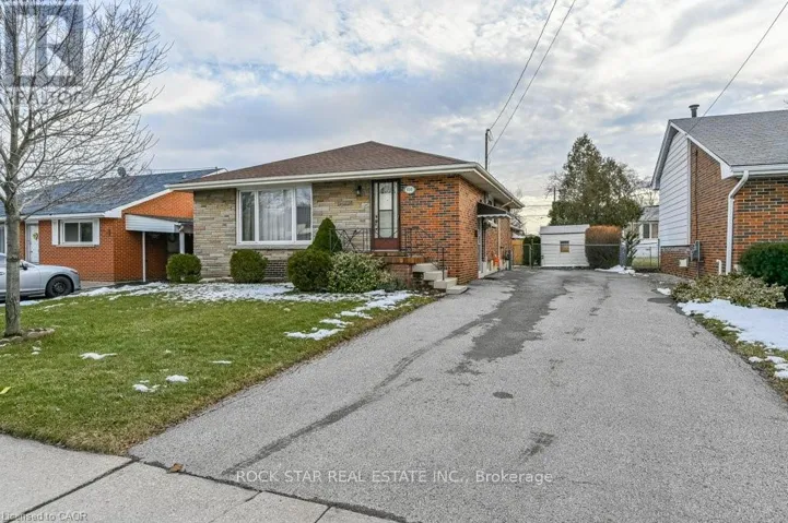 158 FENNELL AVENUE E, Hamilton (Balfour), Ontario L9A1S3
