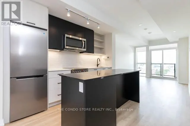 802 - 2300 ST. CLAIR AVENUE W, Toronto (Junction Area), Ontario M6N1K8