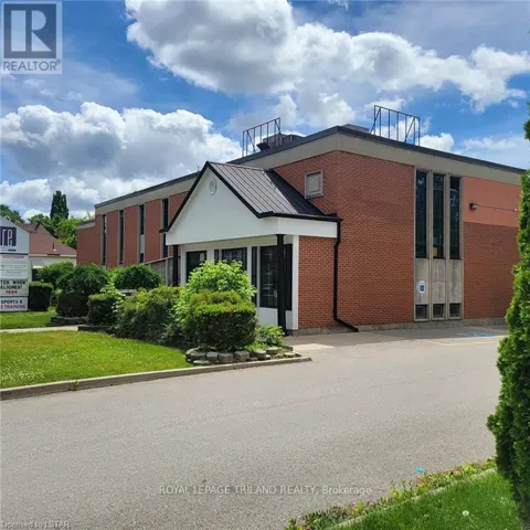 A - 170 WELLINGTON STREET W, St. Thomas, Ontario N5R2S1