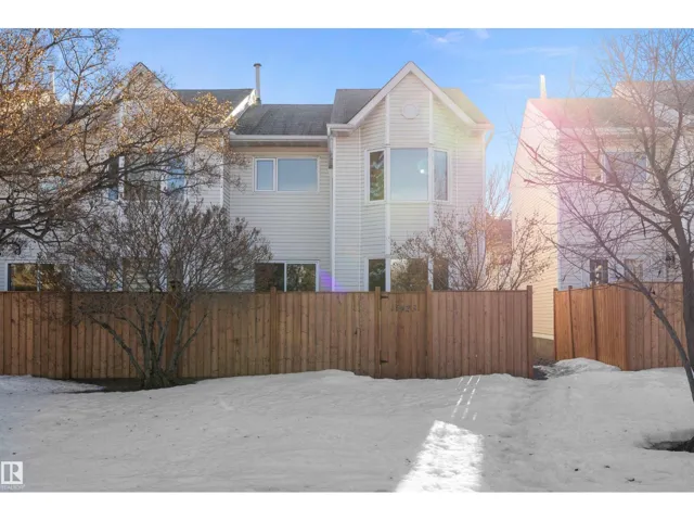 17423 92 AV NW, Edmonton, Alberta T5T3W6