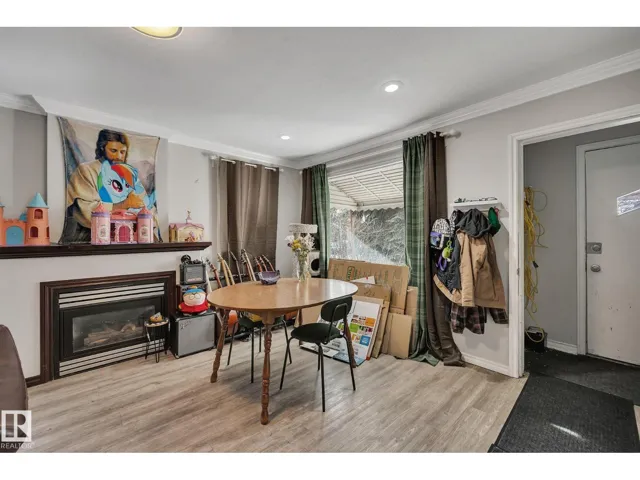 12235 104 ST NW, Edmonton, Alberta T5G2L7
