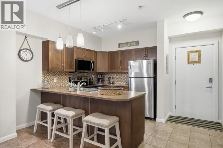 654 Cook Road Unit# 454, Kelowna, British Columbia V1W3G7
