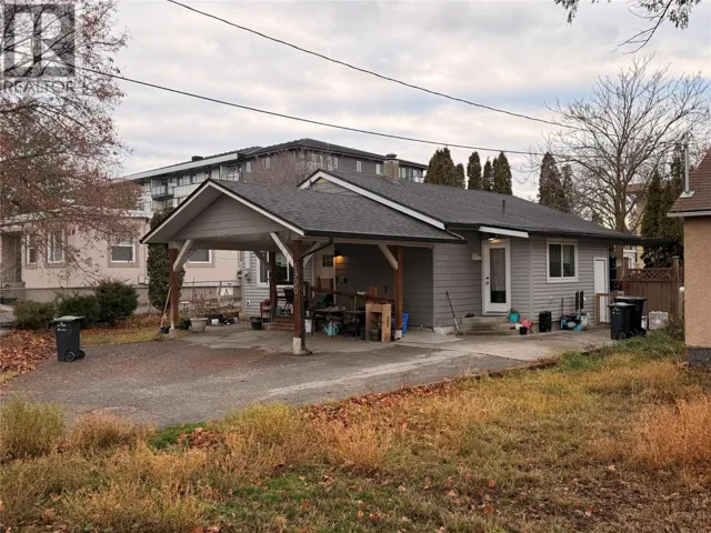 1900 31 Street, Vernon, British Columbia V1T5G9
