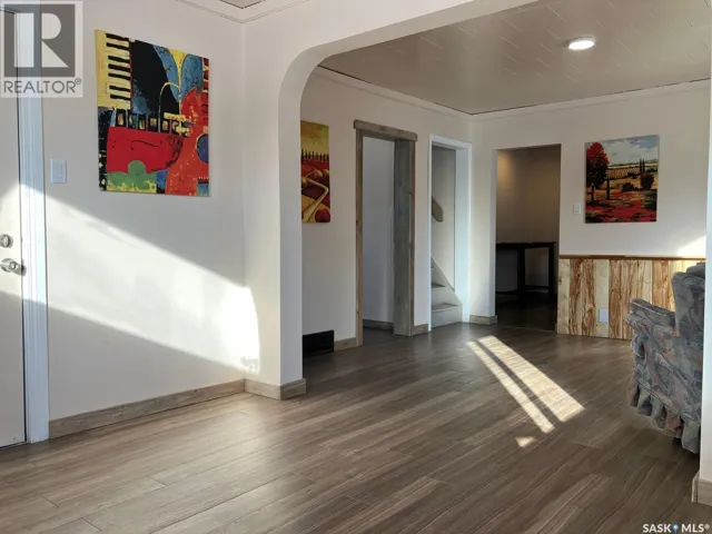 901 2nd STREET W, Nipawin, Saskatchewan S0E1E0