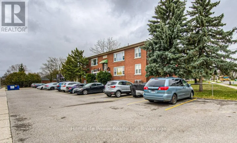 15 FLORAL CRESCENT, Kitchener, Ontario N2G3B3