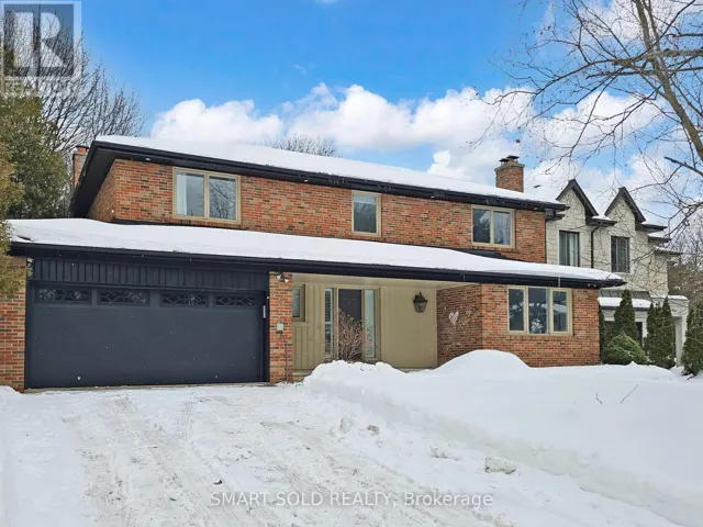 9 CARLUKE CRESCENT, Toronto (St. Andrew-Windfields), Ontario M2L2H7