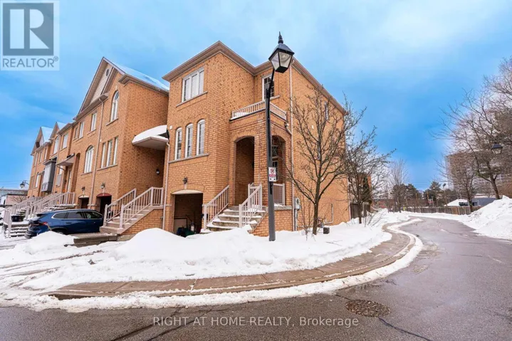 23 IGNATIUS LANE, Toronto (West Hill), Ontario M1E2M8