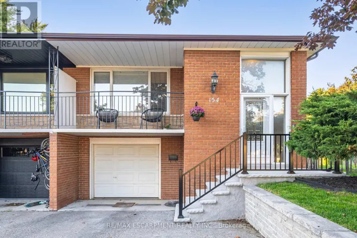 154 RAINBOW DRIVE, Vaughan (West Woodbridge), Ontario L4L2K7