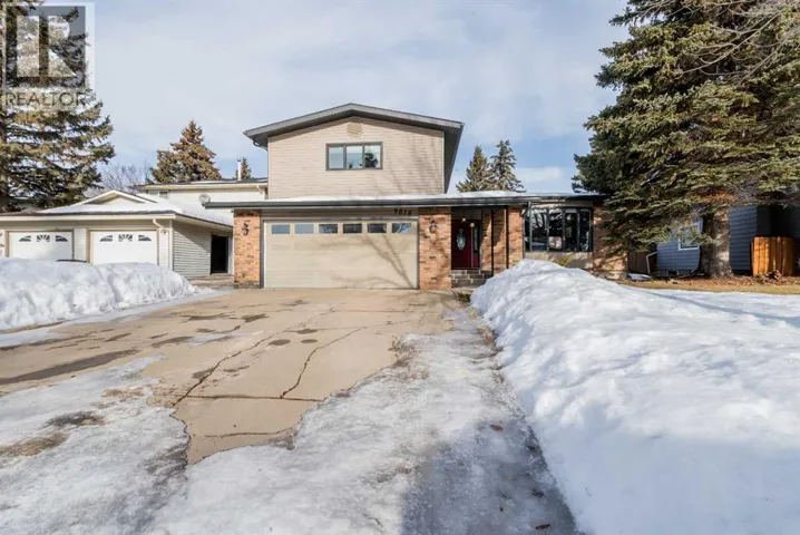 9818 75 Avenue, Grande Prairie, Alberta T8V4W9