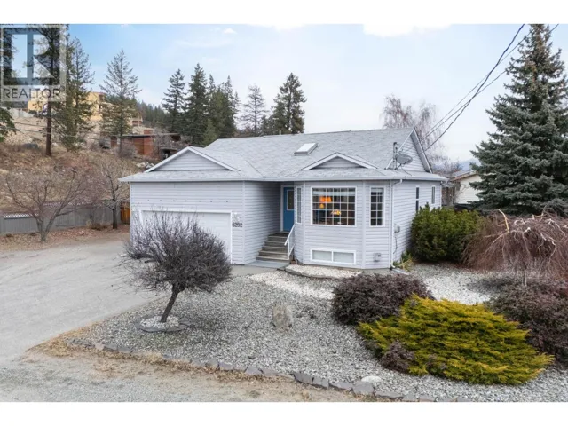 6292 Whinton Crescent, Peachland, British Columbia V0H1X7