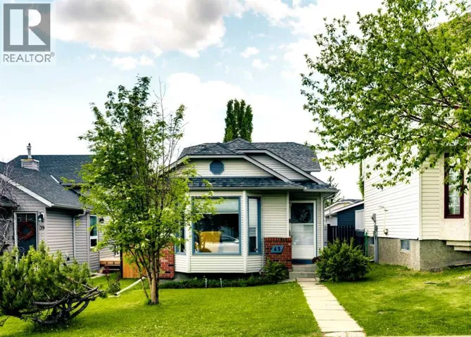 43 Covington Rise NE, Calgary, Alberta T3K4A8