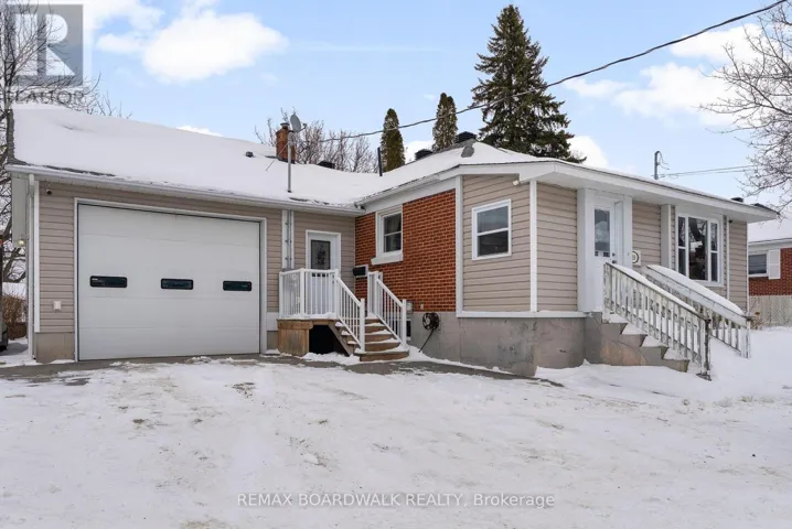 39 CONDIE STREET, Smiths Falls, Ontario K7A2T3