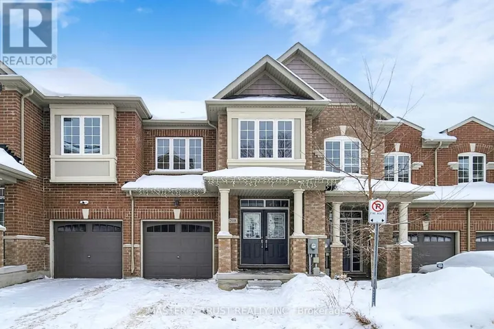 208 HARDING PARK STREET, Newmarket (Glenway Estates), Ontario L3Y0E3
