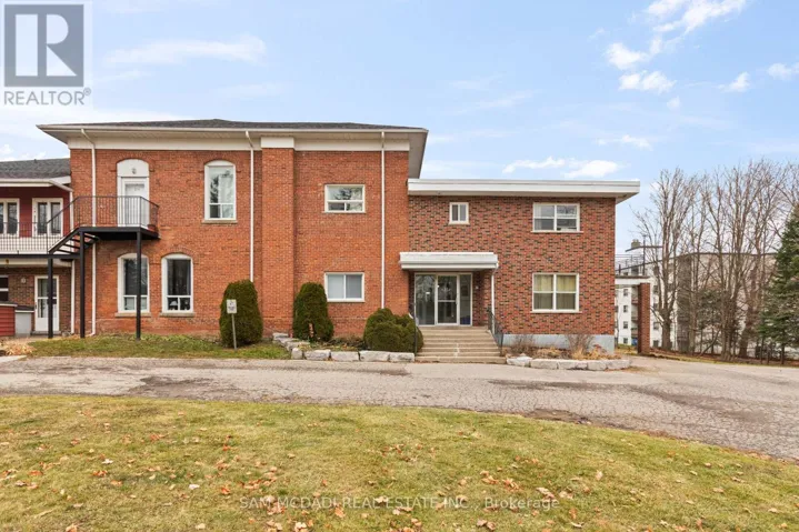 1 - 15 FAULKNER STREET, Orangeville, Ontario L9W2G4