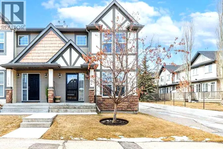 112 Everridge Common SW, Calgary, Alberta T2Y5H1