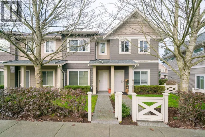 602 1675 Crescent View Dr, Nanaimo, British Columbia V9S0A8