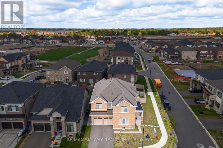 68 POND VIEW GATE, Hamilton (Waterdown), Ontario L8B2A1