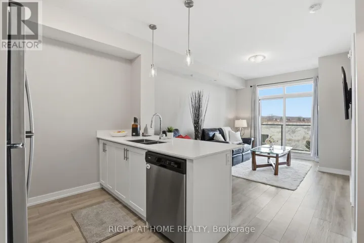 203 - 5055 GREENLANE ROAD, Lincoln (Lincoln Lake), Ontario L3J2J3