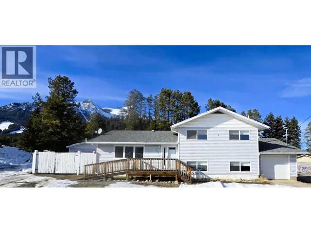 771 Ferguson Crescent, Elkford, British Columbia V0B1H0