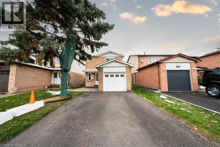 47 MARTINDALE Crescent, Brampton, Ontario L6X2V7