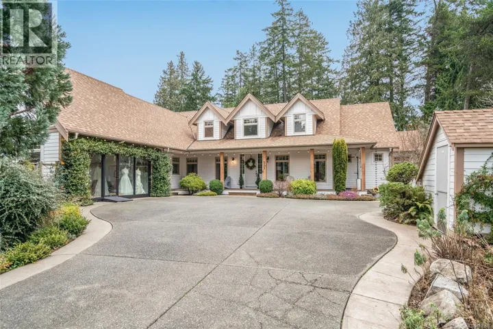 531 Yambury Rd, Qualicum Beach, British Columbia V9K1C5