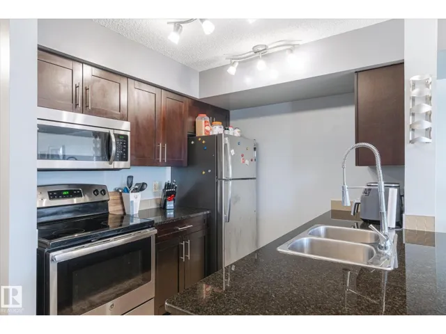 #115 3315 James Mowatt TR SW, Edmonton, Alberta T6W3L9