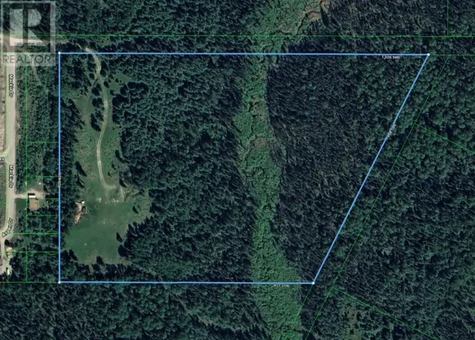 1 Balkam Road, Nakina, Ontario P0T1H0