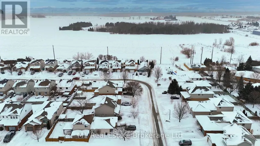 66 MILLIGAN STREET, Centre Wellington (Fergus), Ontario N1M3S5