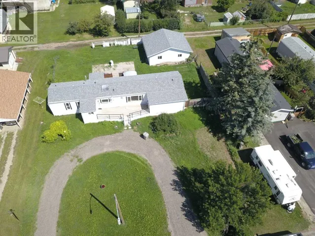 319 Minto Street, Granum, Alberta T0L1A0