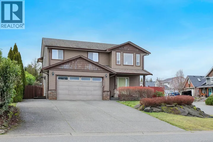 3367 First St, Cumberland, British Columbia V0R1S0