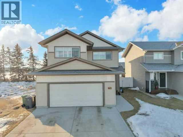 5705 63 Avenue, Ponoka, Alberta T4J0B2