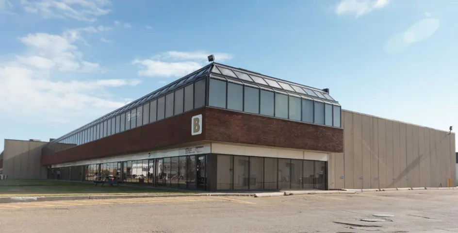 Unit 9645 9645 45 Avenue, Edmonton, Alberta T6E5Z8
