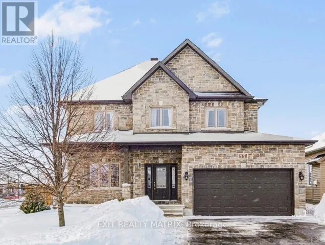 301 COLMAR STREET, Russell, Ontario K0A1W0