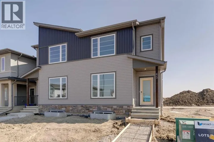 65 Southborough Lane, Cochrane, Alberta T4C3J5